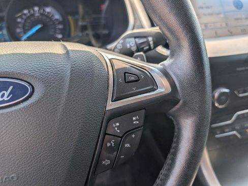 Used 2019 Ford Edge SEL w/ Equipment Group 201A AWD/4WD image 13