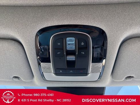 Used 2021 Hyundai Palisade Limited AWD/4WD image 32