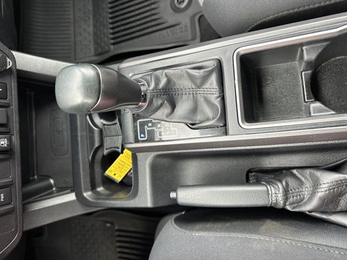 Used 2020 Toyota Tacoma TRD Off-Road image 23