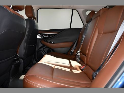 Used 2020 Subaru Outback Touring w/ Tech Package 2 AWD/4WD image 16