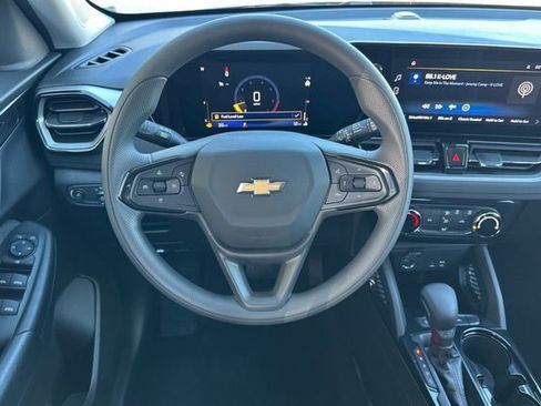 New 2026 Chevrolet TrailBlazer LT FWD image 18