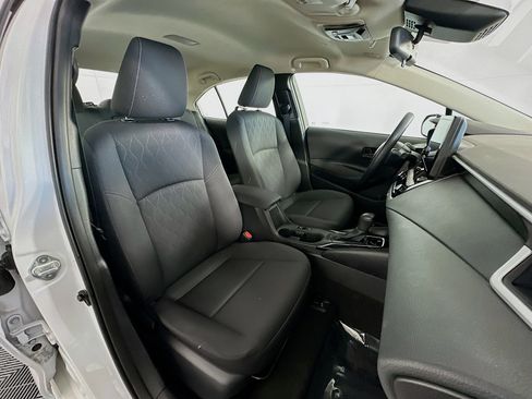 Used 2024 Toyota Corolla LE image 27