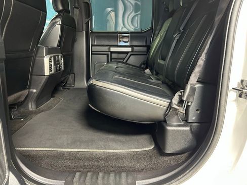 Used 2017 Ford F150 Platinum w/ Equipment Group 701A Luxury AWD/4WD image 72