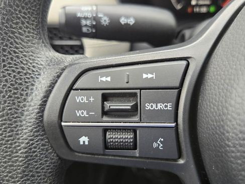 Used 2024 Honda HR-V LX image 24