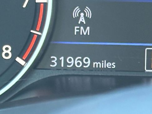 Used 2025 Nissan Altima 2.5 SV image 39