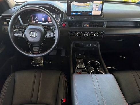 Certified 2026 Honda Passport TrailSport Elite image 14