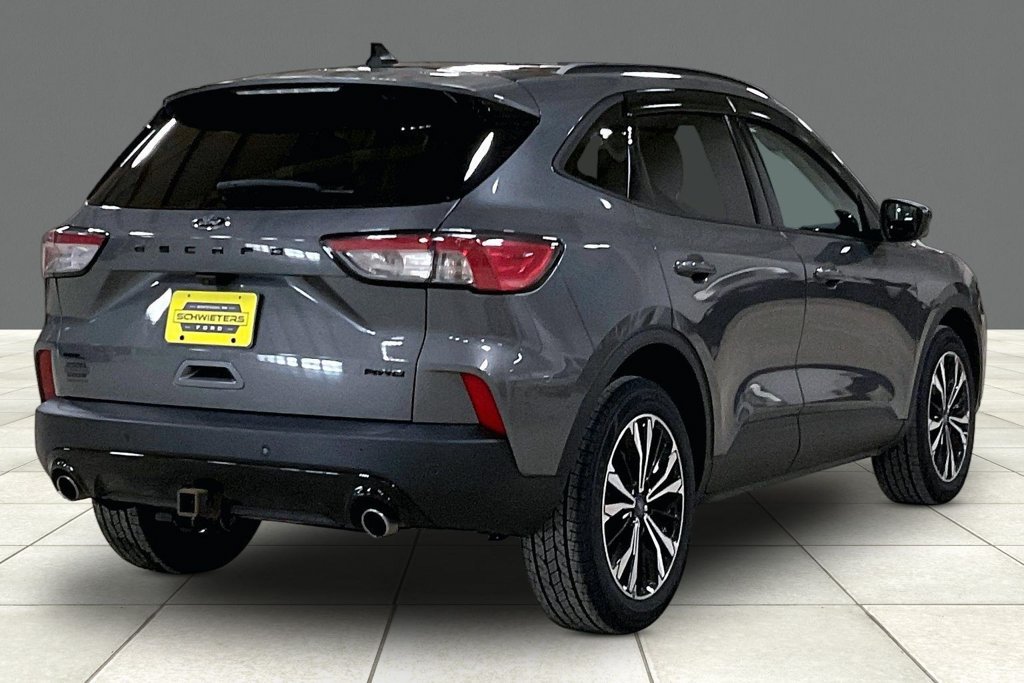 Certified 2022 Ford Escape SEL w/ SEL Stealth AWD Package image 12