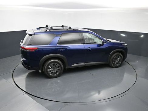Used 2023 Nissan Pathfinder SV AWD/4WD image 21