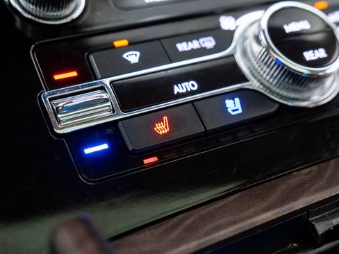 Used 2022 Lincoln Navigator Reserve image 30