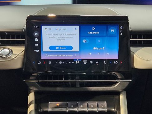 Used 2024 Lincoln Nautilus Reserve image 16