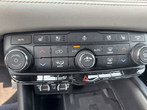 Used 2022 Dodge Durango R/T image 57