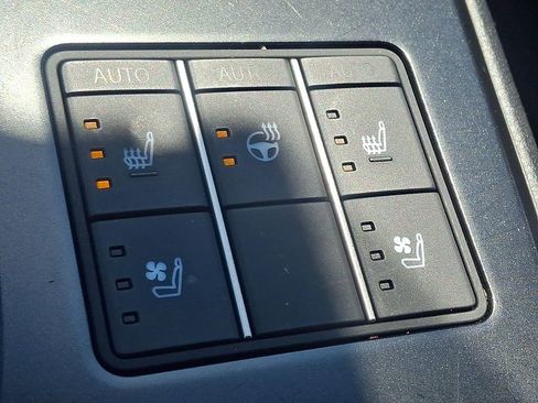 Used 2023 Lexus UX 250h AWD w/ Accessory Package (Z2) image 23