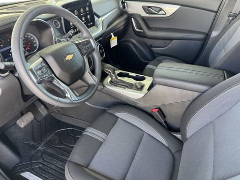 New 2025 Chevrolet Blazer LT w/ Midnight/Sport Edition image 8