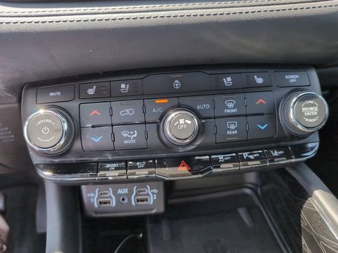 Used 2022 Dodge Durango Citadel AWD/4WD image 13