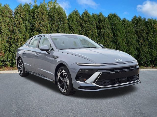 Certified 2026 Hyundai Sonata SEL FWD image 3