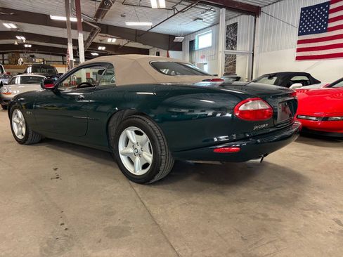 Used 1998 Jaguar XK8 Convertible RWD image 4