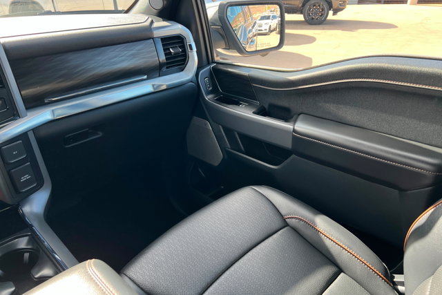 Used 2025 Ford F150 Lariat AWD/4WD image 10