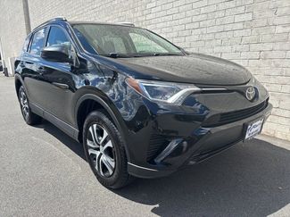 Used 2017 Toyota RAV4 LE image 1