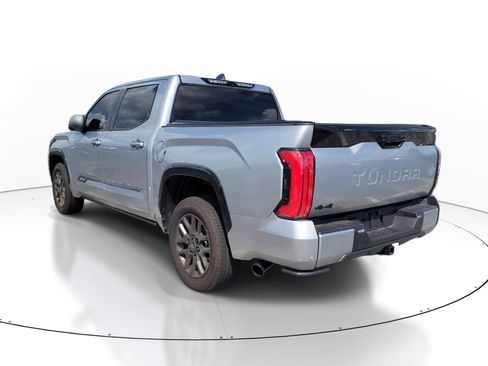 Used 2025 Toyota Tundra Platinum AWD/4WD image 5