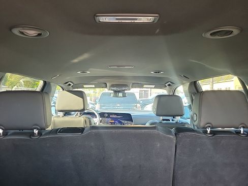 Used 2025 Chevrolet Tahoe Z71 image 17