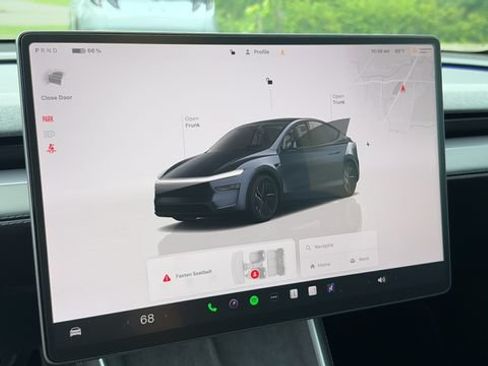 Used 2026 Tesla Model Y Long Range AWD/4WD image 18