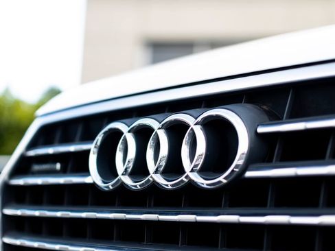 Used 2019 Audi Q7 2.0T Premium w/ Convenience Package AWD/4WD image 6