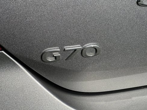 Used 2023 Genesis G70 2.0T image 26