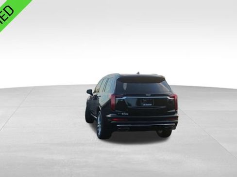 Certified 2022 Cadillac XT6 Premium Luxury image 8