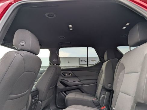 Used 2023 Chevrolet Traverse LT w/ LPO, Floor Liner Package image 10