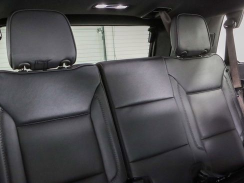 Used 2025 GMC Yukon Denali image 33