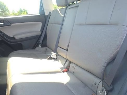 Used 2017 Subaru Forester 2.5i Limited AWD/4WD image 13