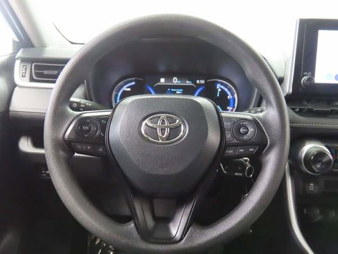 Used 2025 Toyota RAV4 LE AWD/4WD image 11