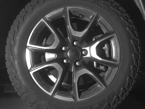 Used 2025 Jeep Compass Trailhawk AWD/4WD image 13