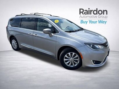 Used 2017 Chrysler Pacifica Touring-L