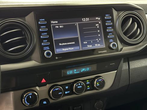 Used 2021 Toyota Tacoma SR AWD/4WD image 21
