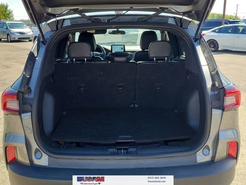 Certified 2025 Ford Escape ST-Line AWD/4WD image 9