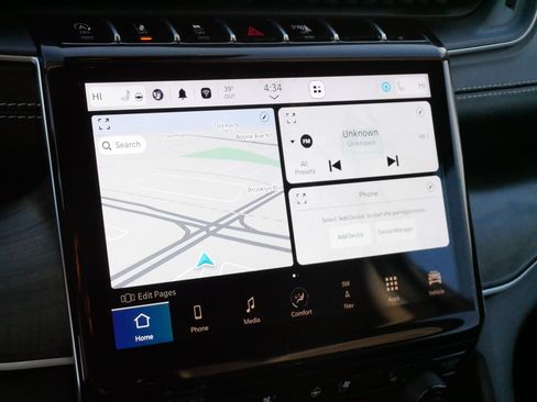 Used 2023 Jeep Grand Cherokee Limited w/ Luxury Tech Group II image 22