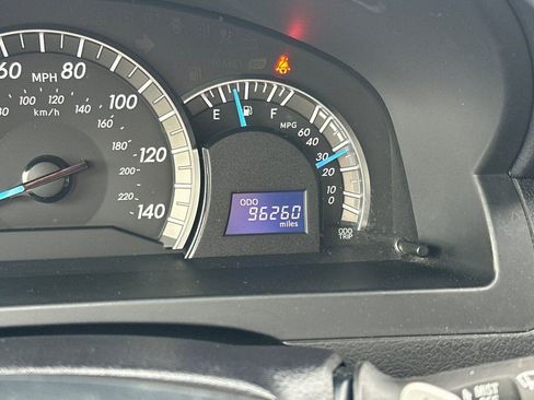 Used 2013 Toyota Camry SE image 27