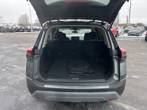 Used 2021 Nissan Rogue SV image 8