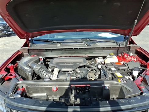 Certified 2023 GMC Acadia SLT w/ Elevation Edition image 30