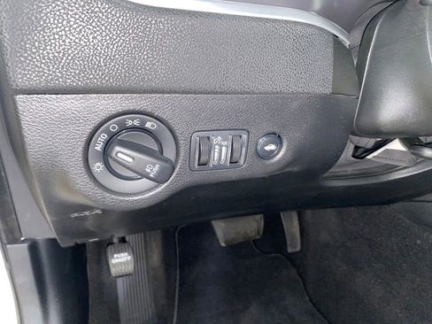 Used 2021 Dodge Charger SXT w/ Driver Convenience Group image 30