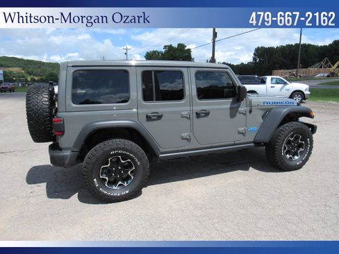 Used 2021 Jeep Wrangler Unlimited Rubicon 4xe w/ Steel Bumper Group AWD/4WD image 17