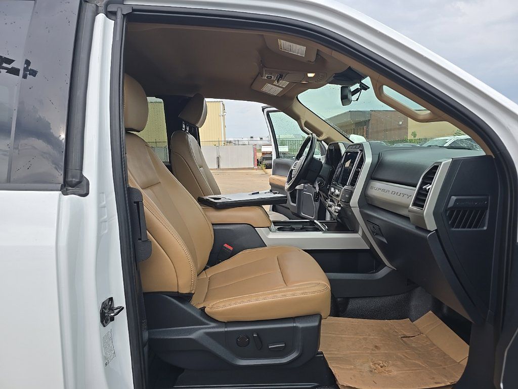 Used 2022 Ford F350 Lariat w/ Lariat Value Package AWD/4WD image 14