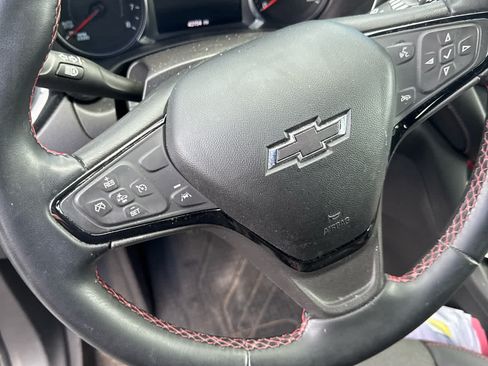 Used 2023 Chevrolet Equinox RS w/ LPO, Floor Liner Package AWD/4WD image 11