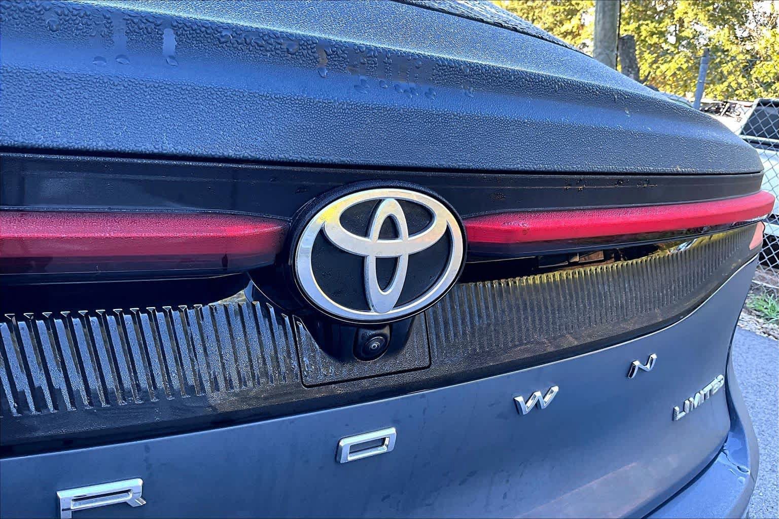 Certified 2026 Toyota Crown AWD/4WD image 31