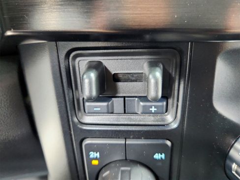 New 2026 Ford F250 Lariat w/ Lariat Ultimate Package image 30