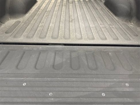 Used 2018 RAM 1500 Laramie w/ Convenience Group image 26