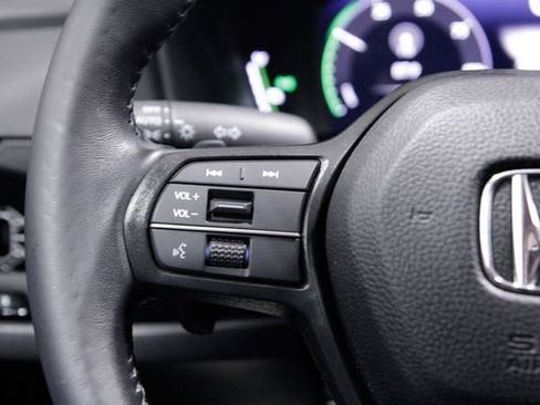 Used 2024 Honda Accord Sport image 25