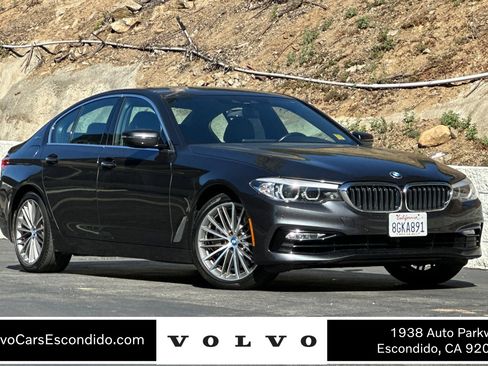 Used 2018 BMW 530e image 1