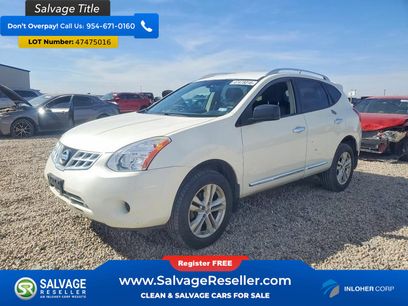 Used 2015 Nissan Rogue S w/ Convenience Package